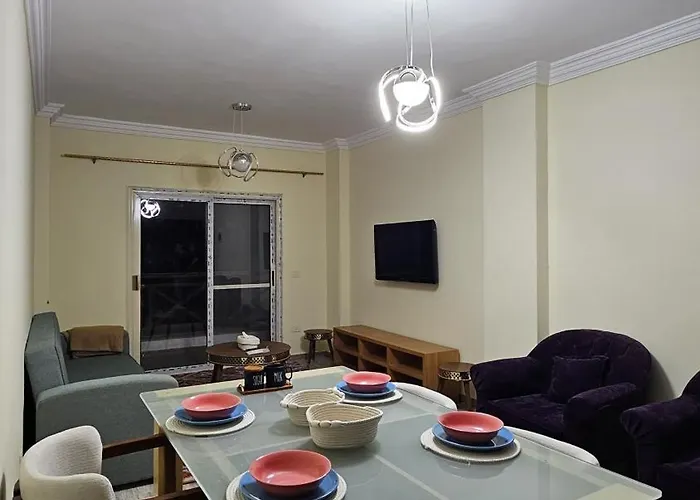 The Nest - Tiran View Appartement *