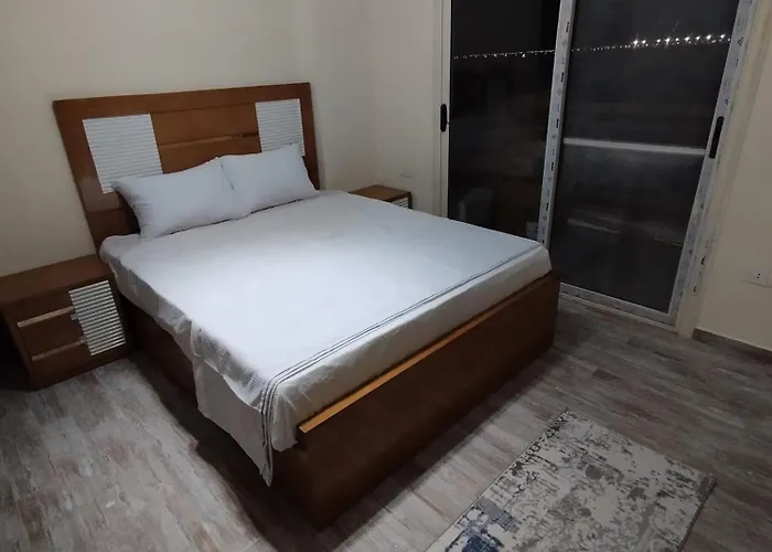 The Nest - Tiran View Appartement *